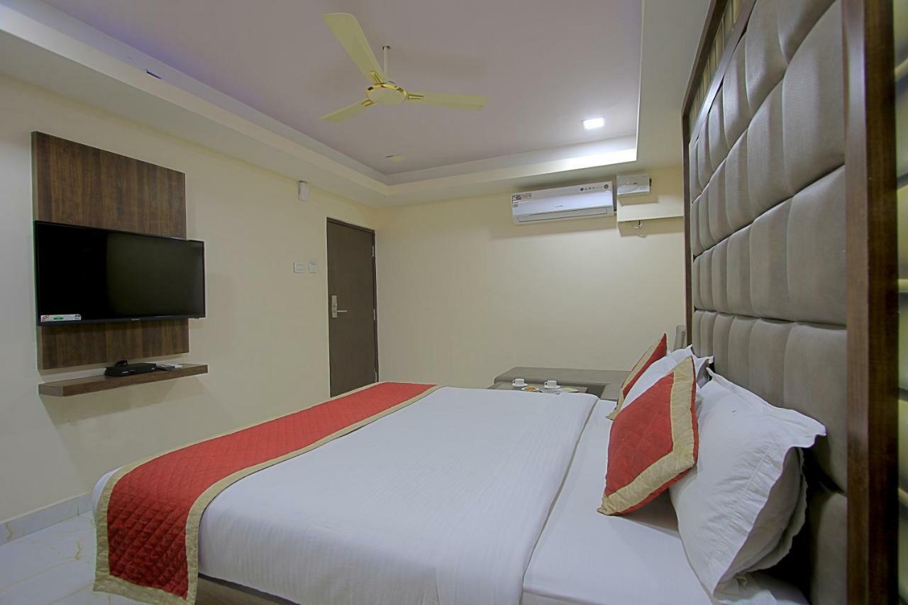 Abm Express Inn Bangalore Exterior photo